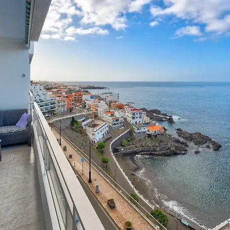 Apartment Incredible Sea & Mountain View Aircon Front Line Of Atlantic Ocean